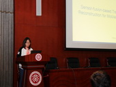 Jielei Zhang giving an oral presentation