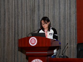 Jielei Zhang giving an oral presentation